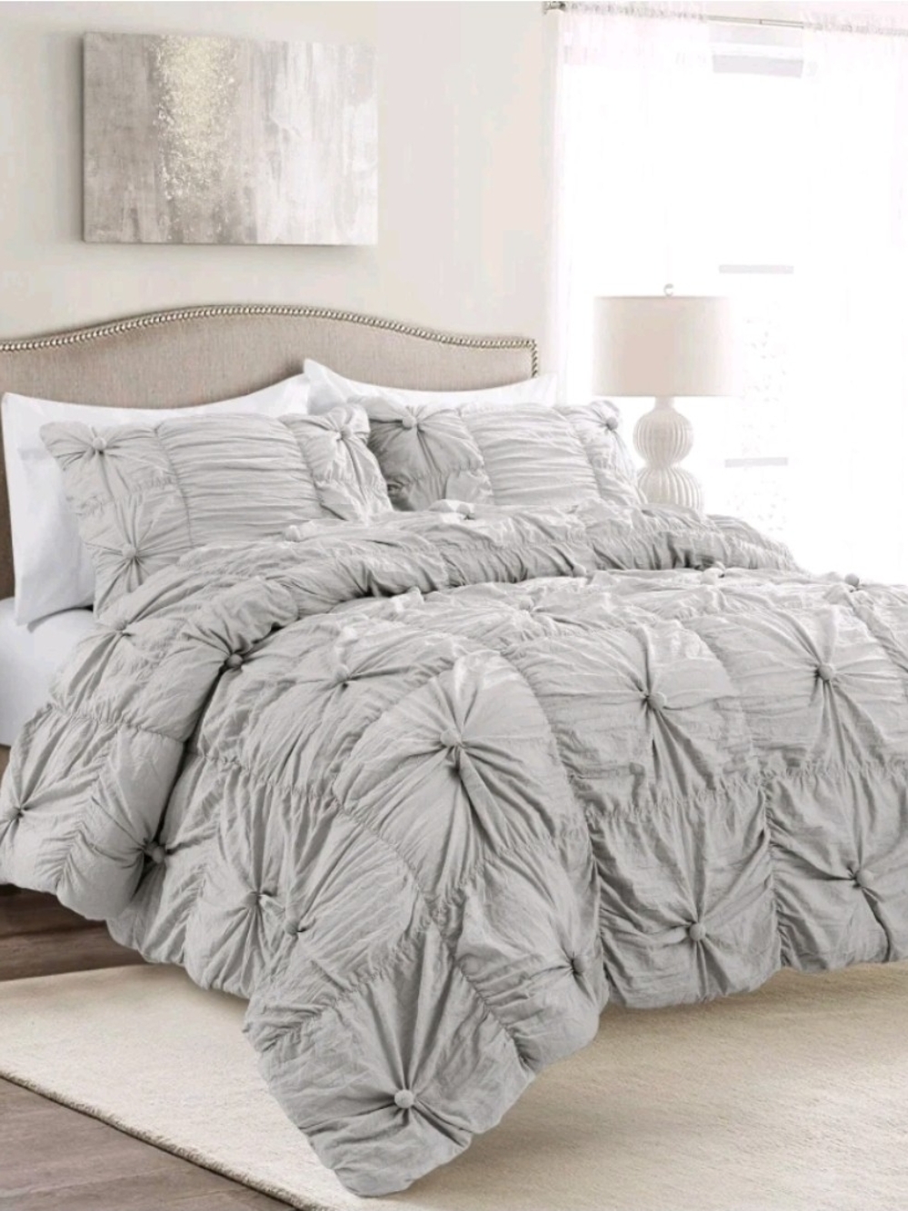 Lush Decor Queen Bella Comforter Set
